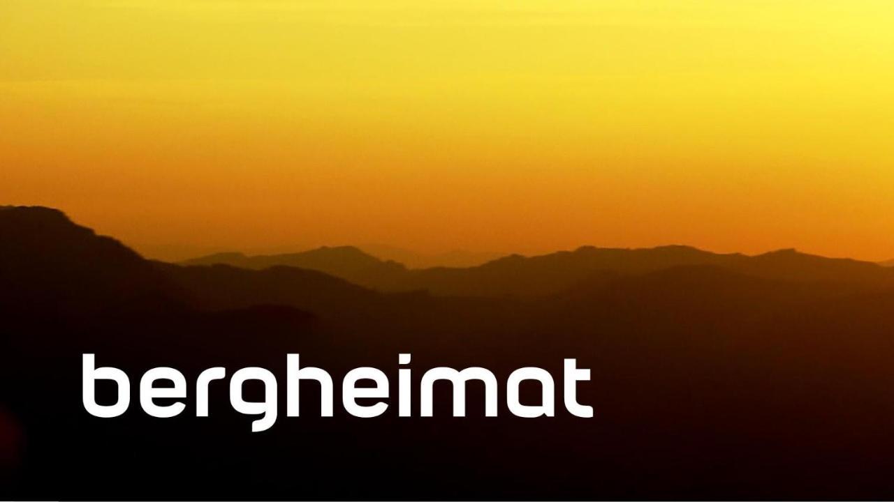 הוילה Linthal Diese Einfache Unterkunft- Bergheimat Ist Nur Fuer Backpacker- Rucksacktouristen Und Radfahrer - Huettenfeeling Im Backpackerhoues- Ganz Einfach - Ganz Unkompliziert - Ganz Relaxd מראה חיצוני תמונה