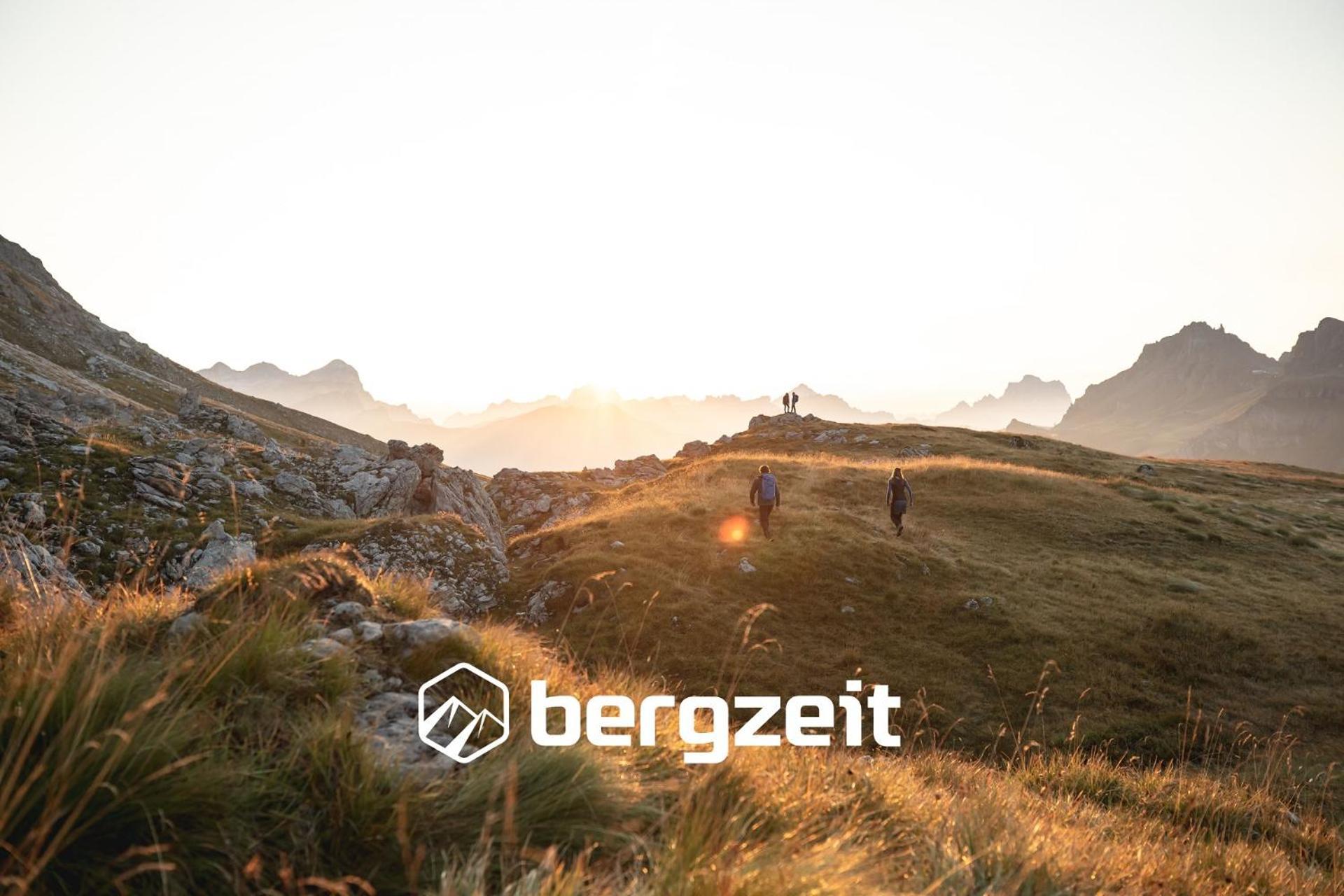 הוילה Linthal Diese Einfache Unterkunft- Bergheimat Ist Nur Fuer Backpacker- Rucksacktouristen Und Radfahrer - Huettenfeeling Im Backpackerhoues- Ganz Einfach - Ganz Unkompliziert - Ganz Relaxd מראה חיצוני תמונה