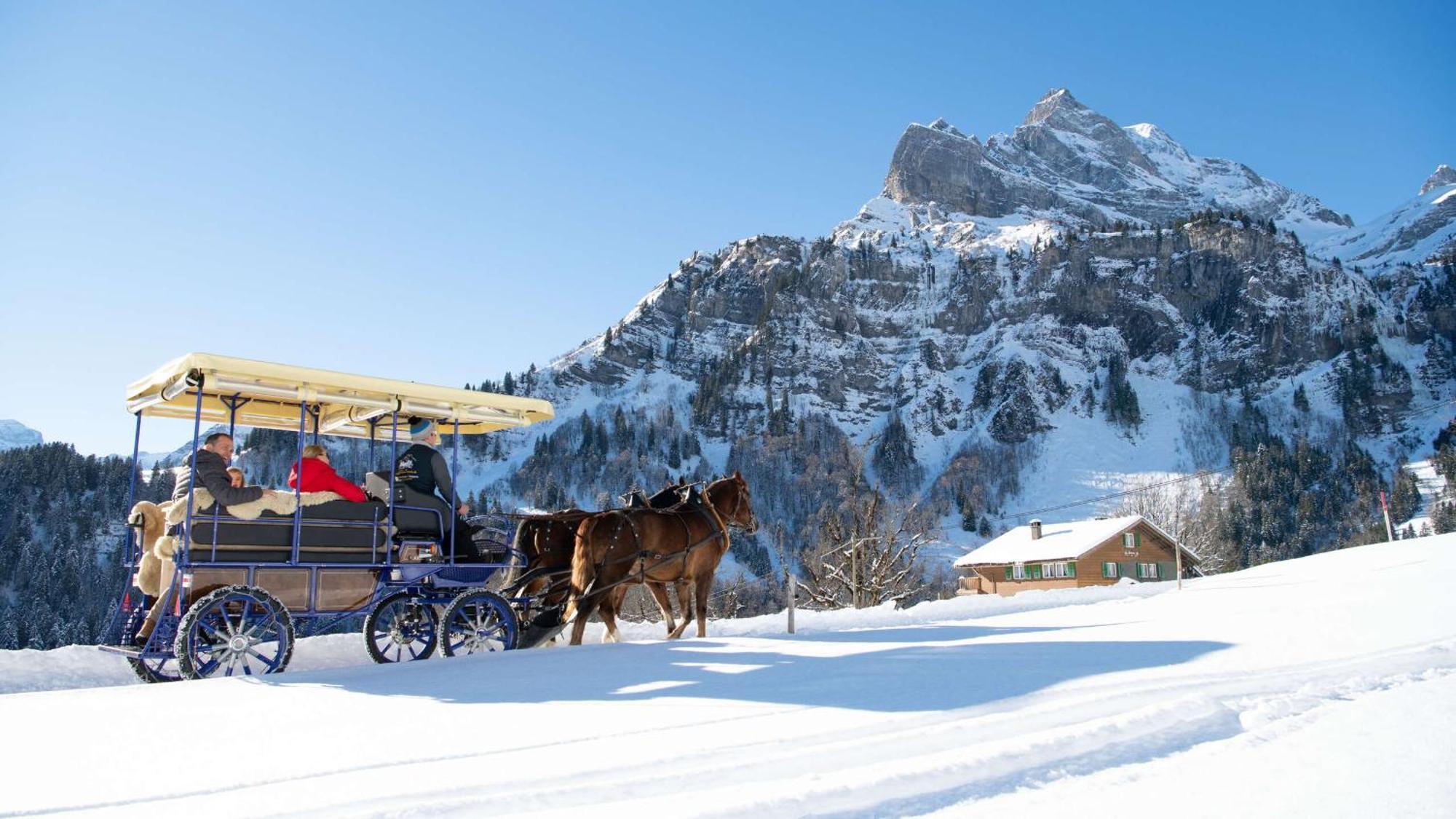 הוילה Linthal Diese Einfache Unterkunft- Bergheimat Ist Nur Fuer Backpacker- Rucksacktouristen Und Radfahrer - Huettenfeeling Im Backpackerhoues- Ganz Einfach - Ganz Unkompliziert - Ganz Relaxd מראה חיצוני תמונה